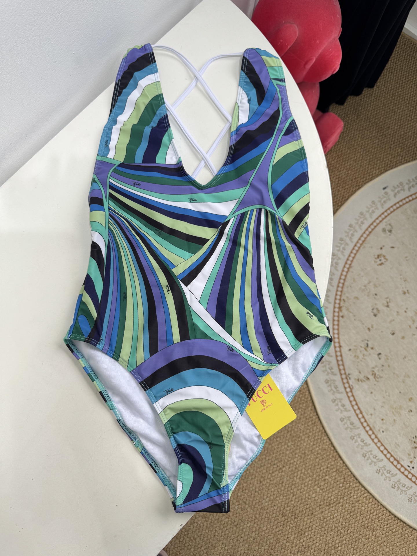 Pucci 印花度假连体泳衣套装（深v交叉泳衣➕真丝方巾，2件套 不拆分卖⚠️所有泳衣拒绝任何理由退换⚠