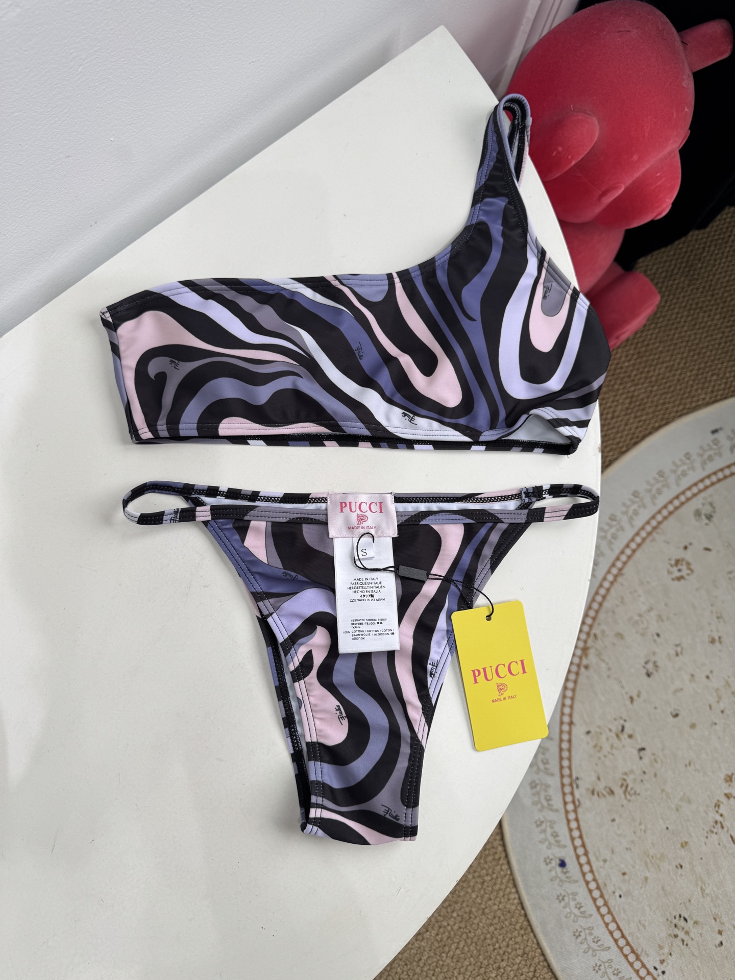 Pucci Iride 印花度假泳衣套装（单肩比基尼+真丝方巾3件套，不拆分卖⚠️所有泳衣拒绝任何理由退