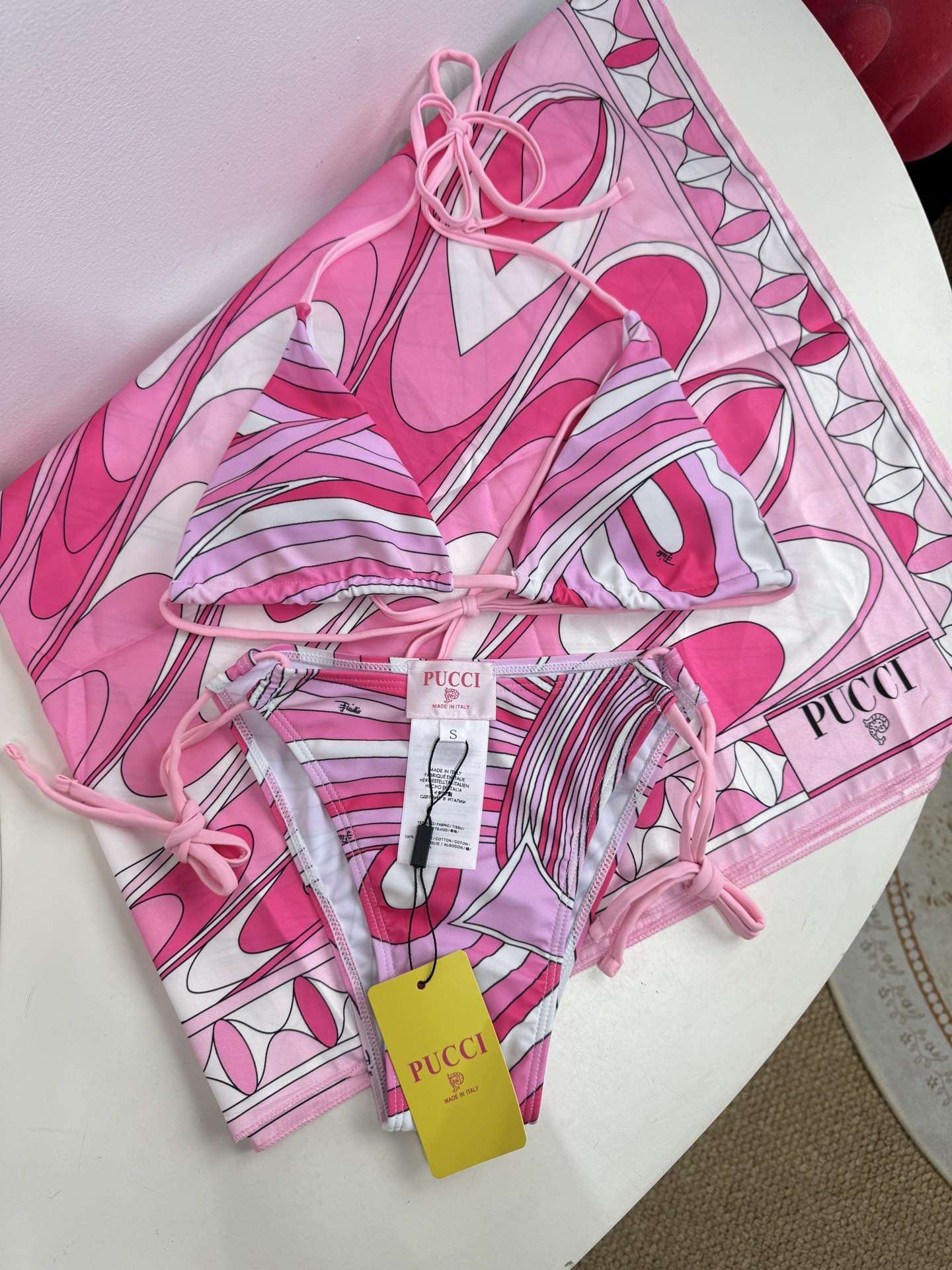 Pucci Iride 印花度假泳衣套装（比基尼+真丝方巾3件套 不拆分卖⚠️所有泳衣拒绝任何理由退换⚠