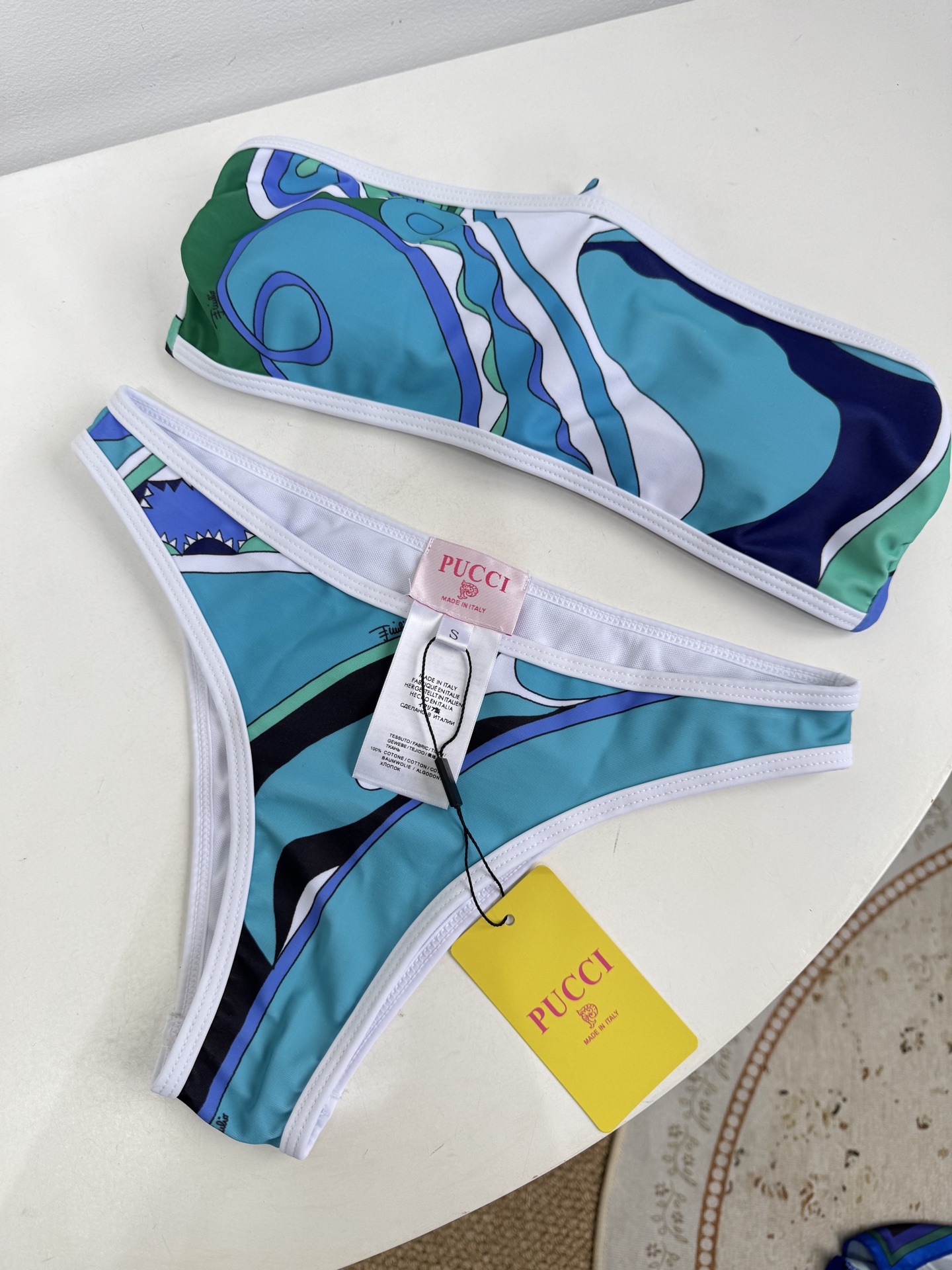 Pucci Iride 印花度假泳衣套装（抹胸比基尼+真丝方巾，3件套不拆分卖⚠️所有泳衣拒绝任何理由退