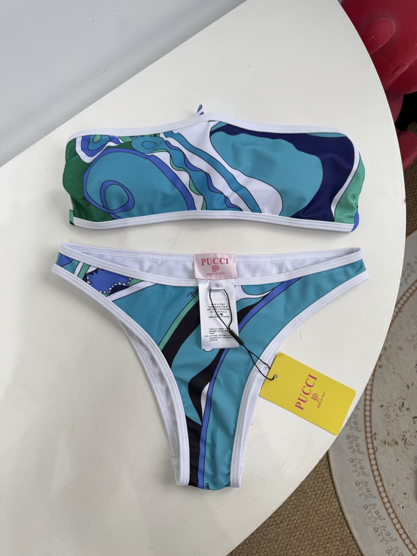 Pucci Iride 印花度假泳衣套装（抹胸比基尼+真丝方巾，3件套不拆分卖⚠️所有泳衣拒绝任何理由退