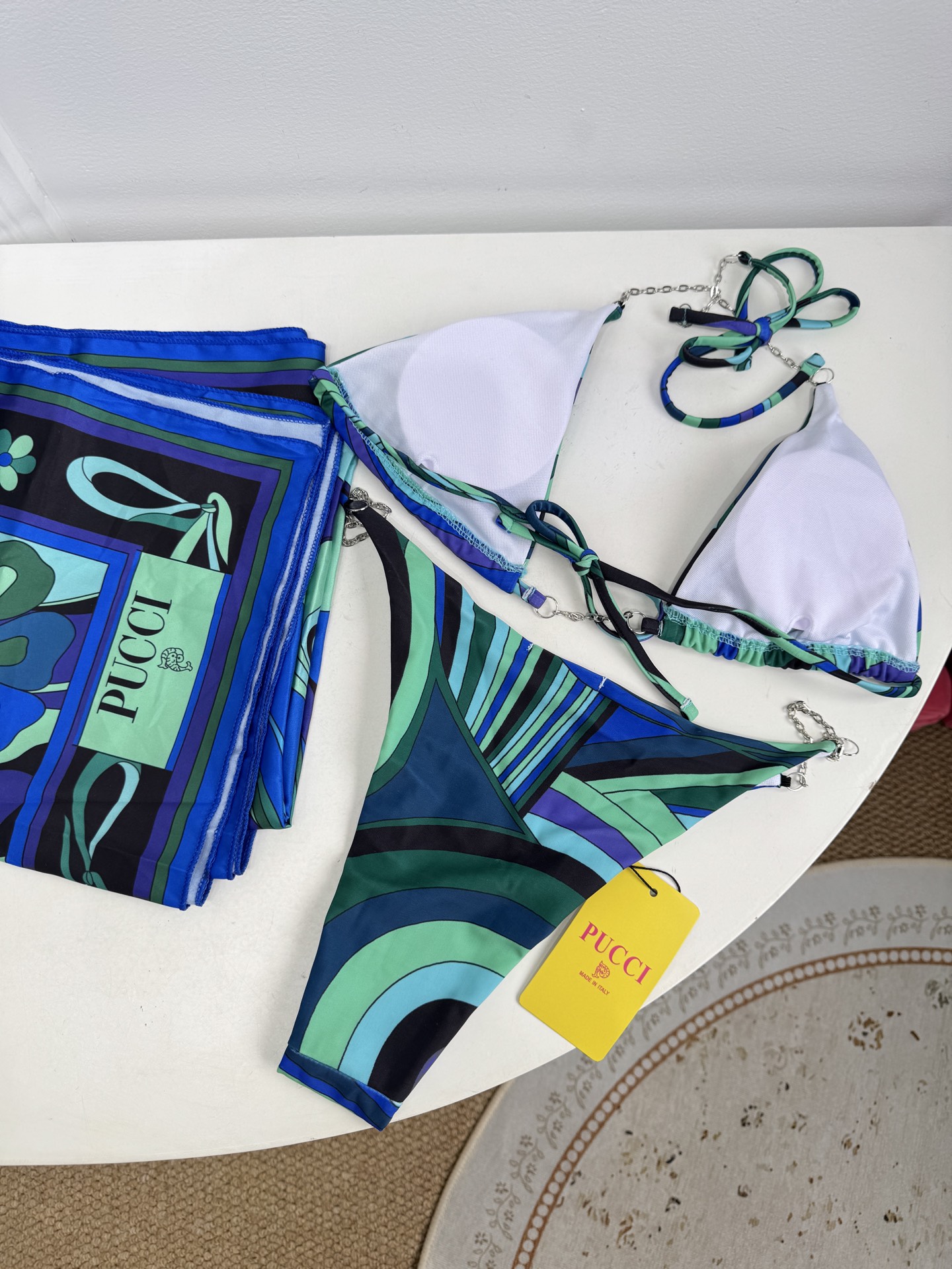 Pucci Iride 印花度假泳衣套装（金属链比基尼+真丝方巾，3件套不拆分卖⚠️所有泳衣拒绝任何理由