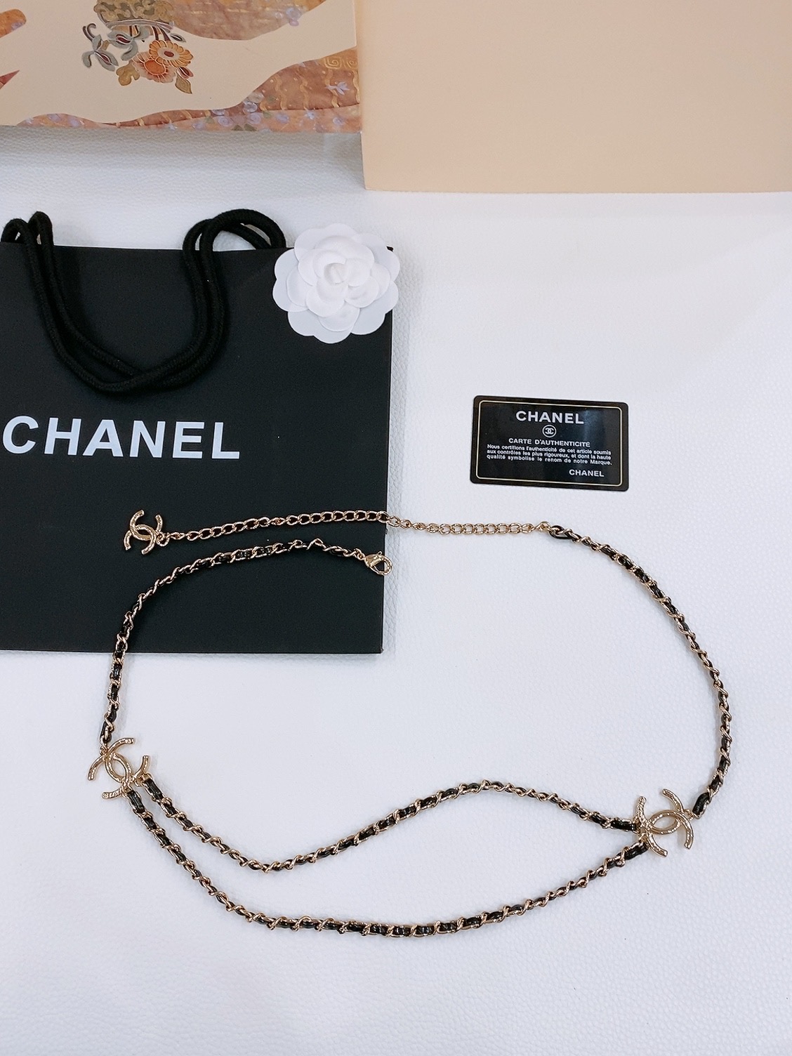 -chanel 25c金色金属、小牛皮 浅金、银 经典2色. 黄铜材质 重工手工腰链 精致（均码）