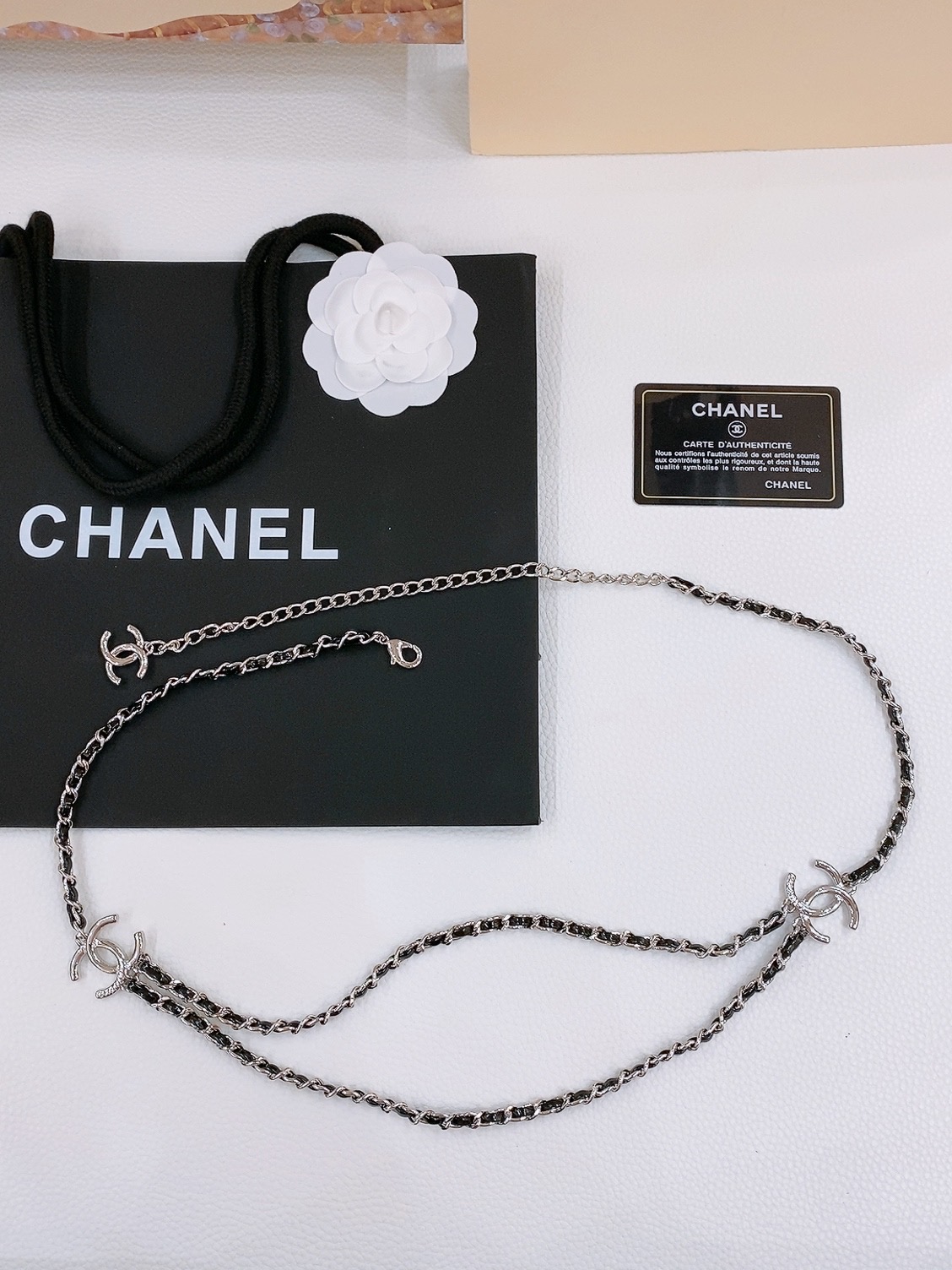-chanel 25c金色金属、小牛皮 浅金、银 经典2色. 黄铜材质 重工手工腰链 精致（均码）