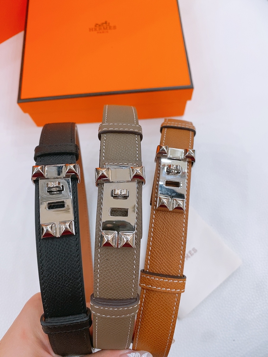 - H家 Madame小牛皮腰带 搭配镀金 镀银皮带扣 24毫米