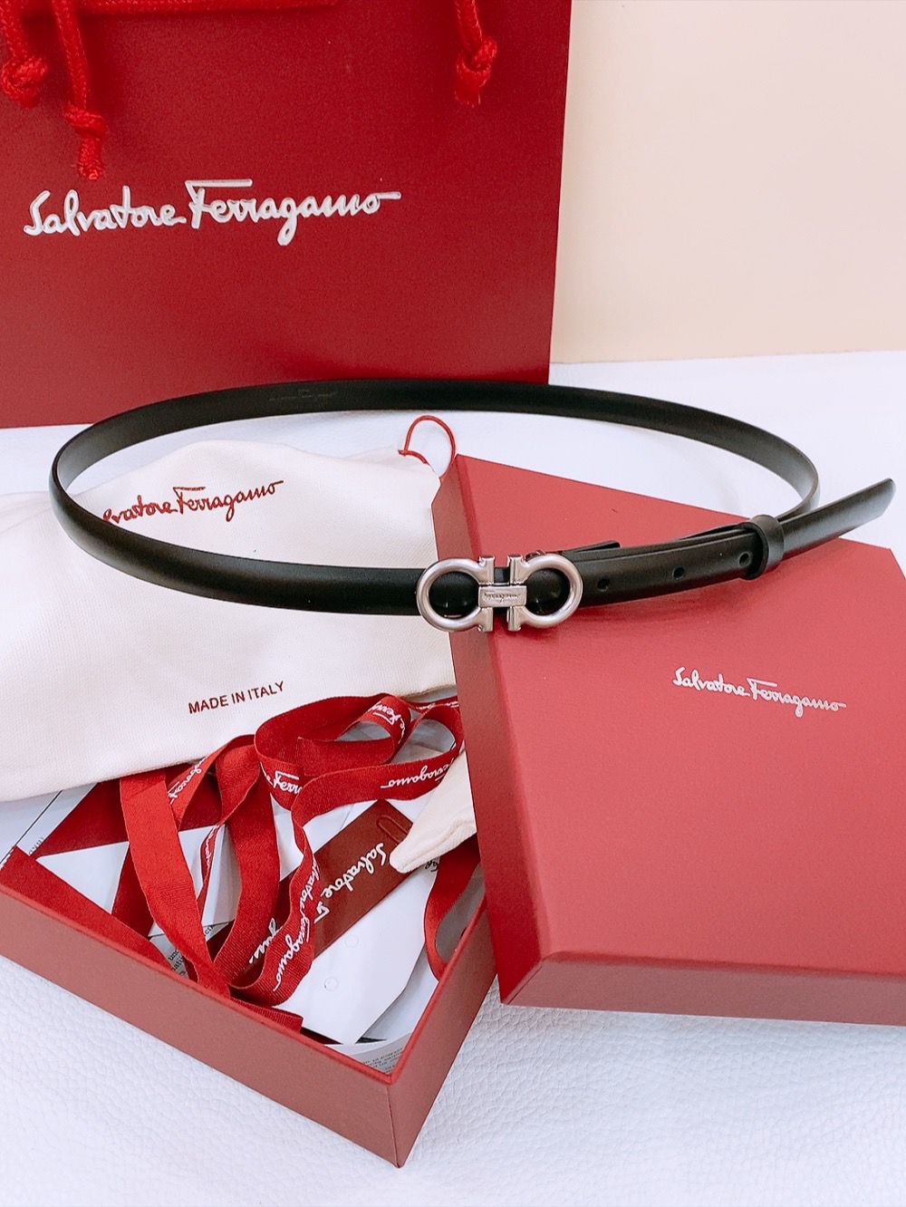 Stylish Feragamo Classic Gancio Belt for Ms. Filagemu’s Ceremonial Wear