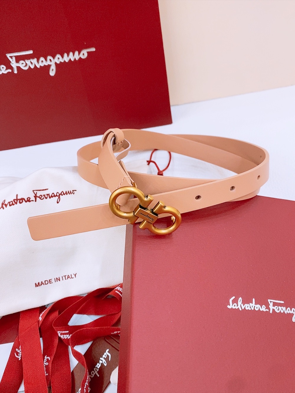 Stylish Retro Gold Gancio Belt for Ms. Filagemu: Quality Little Bullskin Plains. - 图片 2