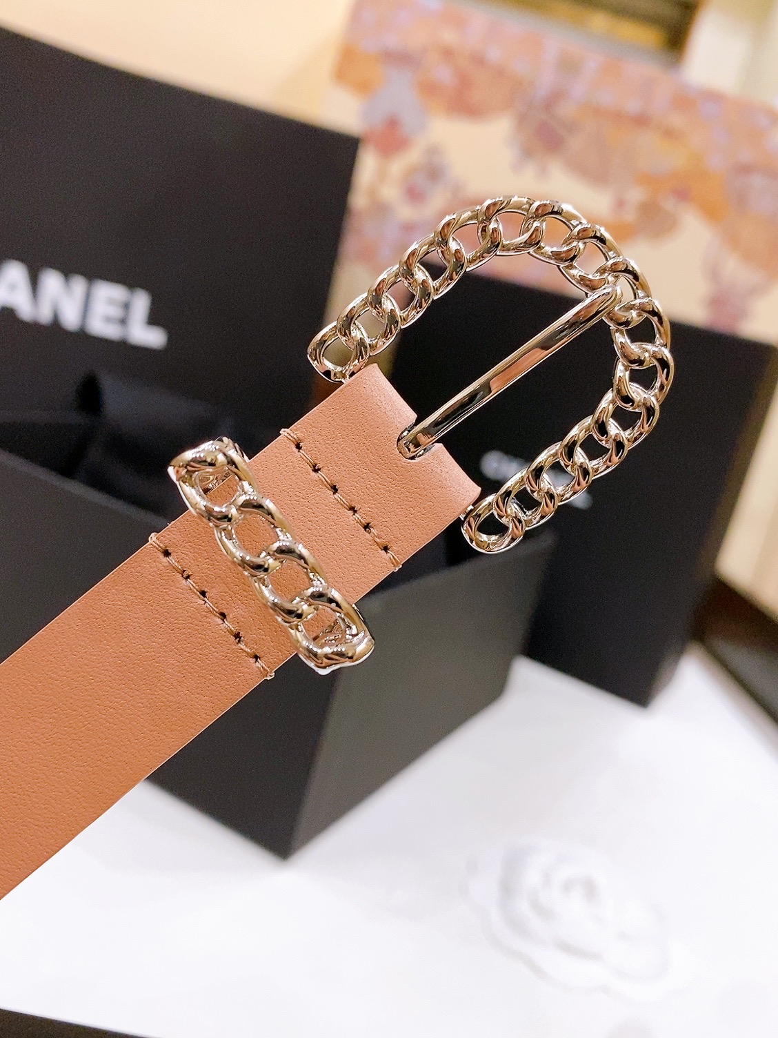 -香奶奶
Chanel 链条针扣 进口小牛皮腰带 黄铜金属 手感柔软 细腻 2.0cm