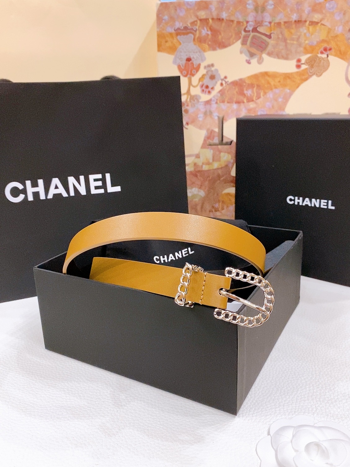 -香奶奶
Chanel 链条针扣 进口小牛皮腰带 黄铜金属 手感柔软 细腻 2.0cm