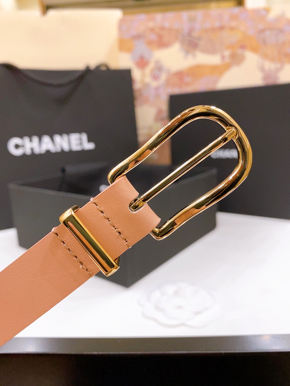 -香奶奶
Chanel 链条针扣 进口小牛皮腰带 黄铜金属 手感柔软 细腻 2.0cm