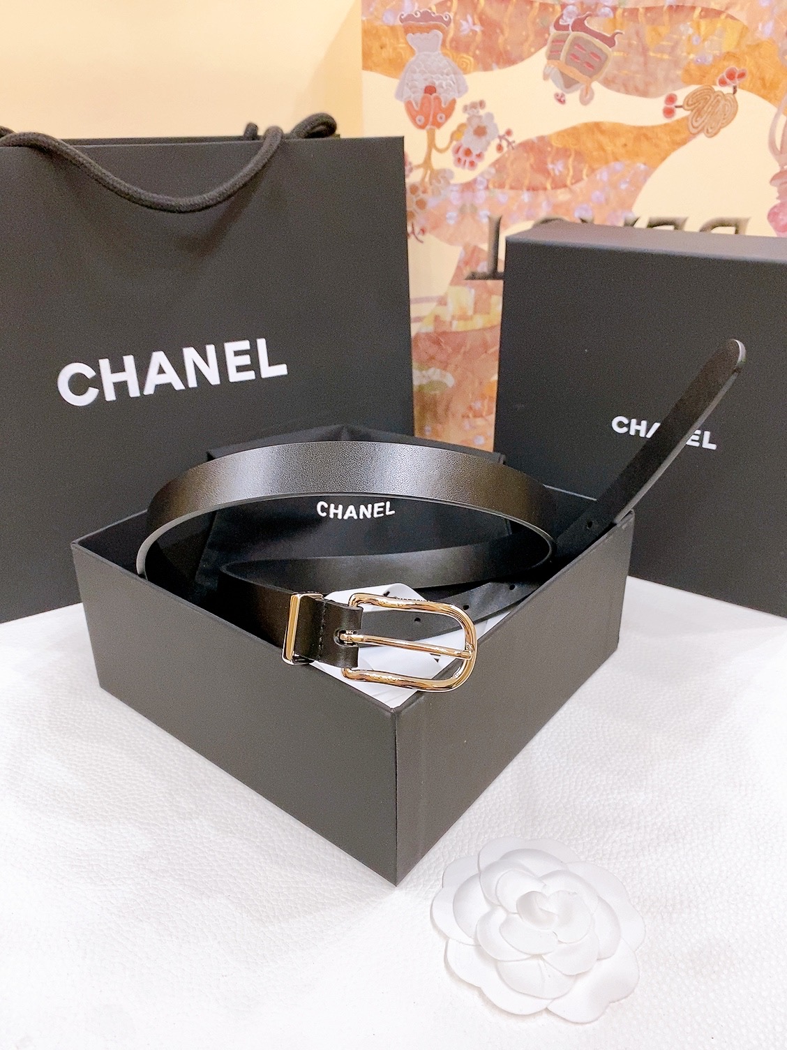 -香奶奶
Chanel 链条针扣 进口小牛皮腰带 黄铜金属 手感柔软 细腻 2.0cm