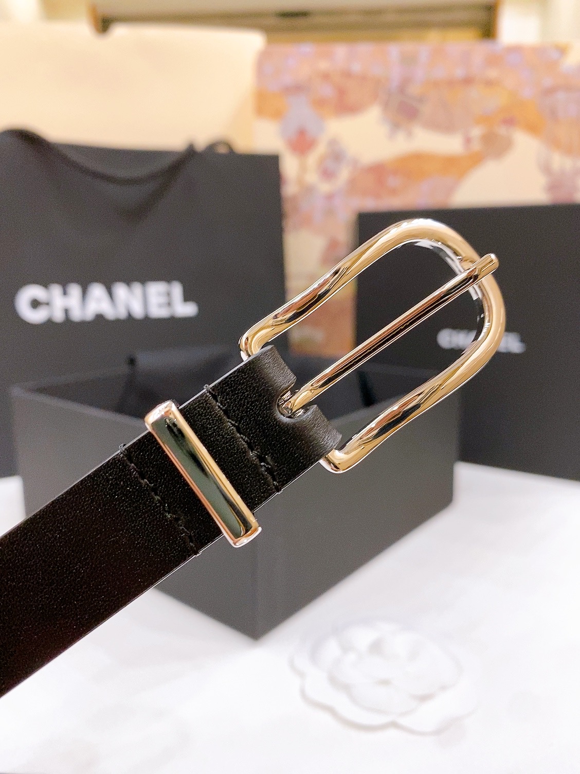 -香奶奶
Chanel 链条针扣 进口小牛皮腰带 黄铜金属 手感柔软 细腻 2.0cm