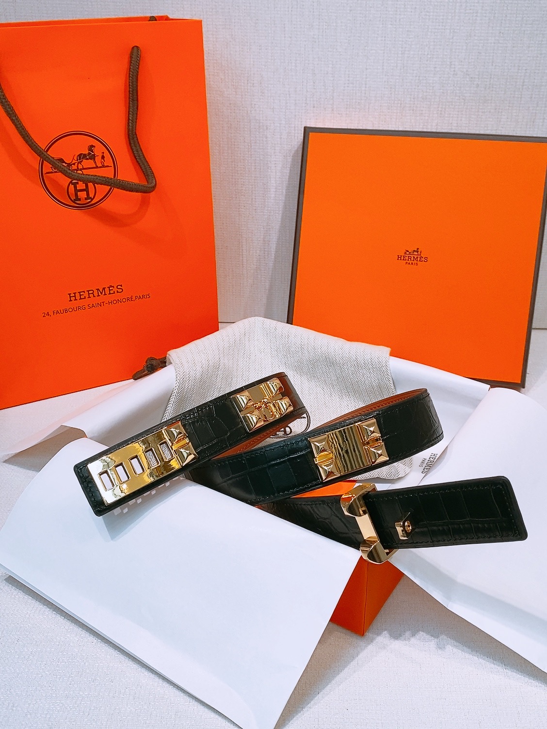 Hermès Collier de Chien 32mm Black Alligator Leather Belt with Gold Hardware 5 i1758042773132 9639 0 3