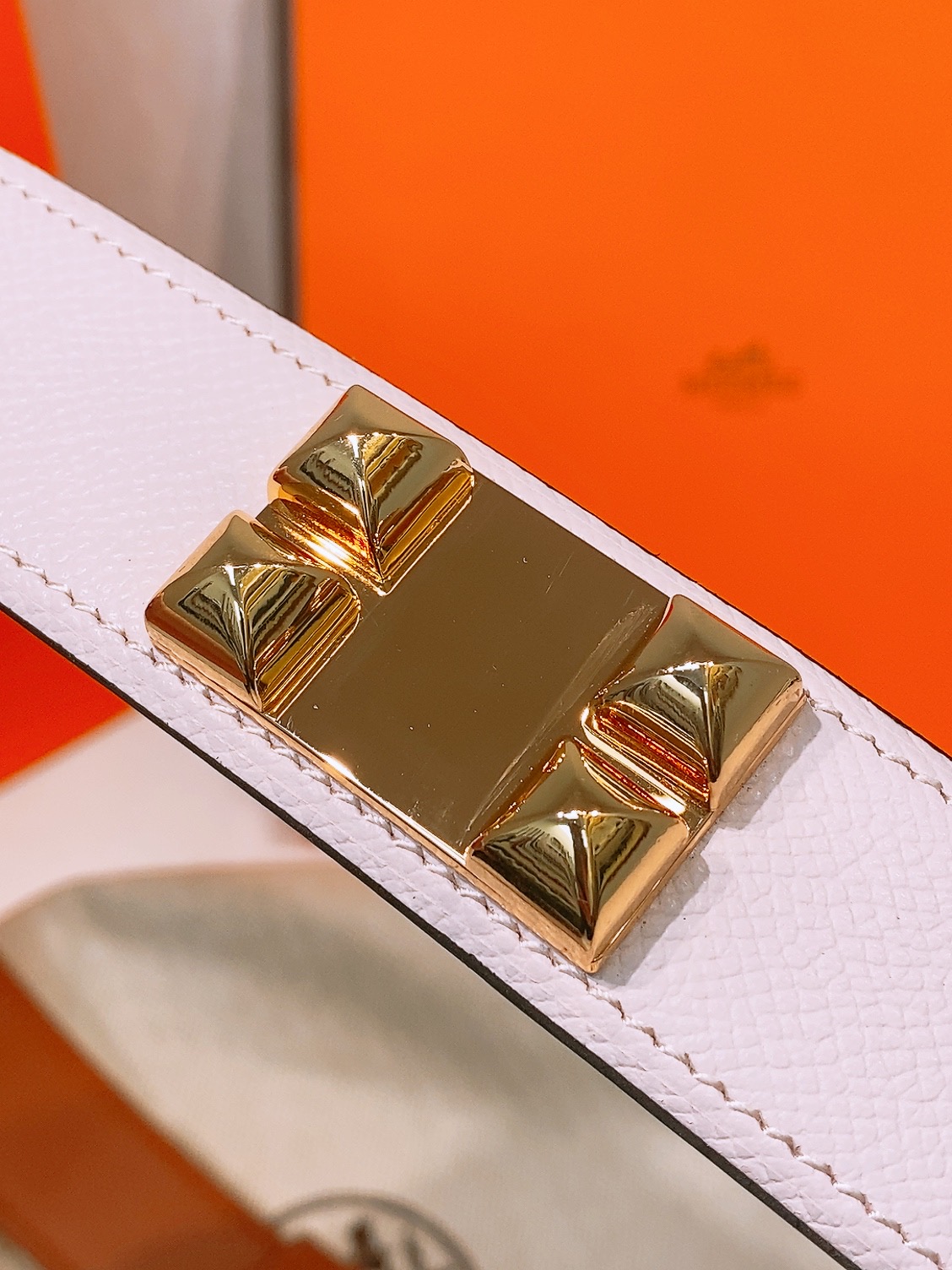Hermès Collier de Chien White Epsom Leather Belt with Gold Hardware, 32 mm 6 i1758042798931 5463 0 5