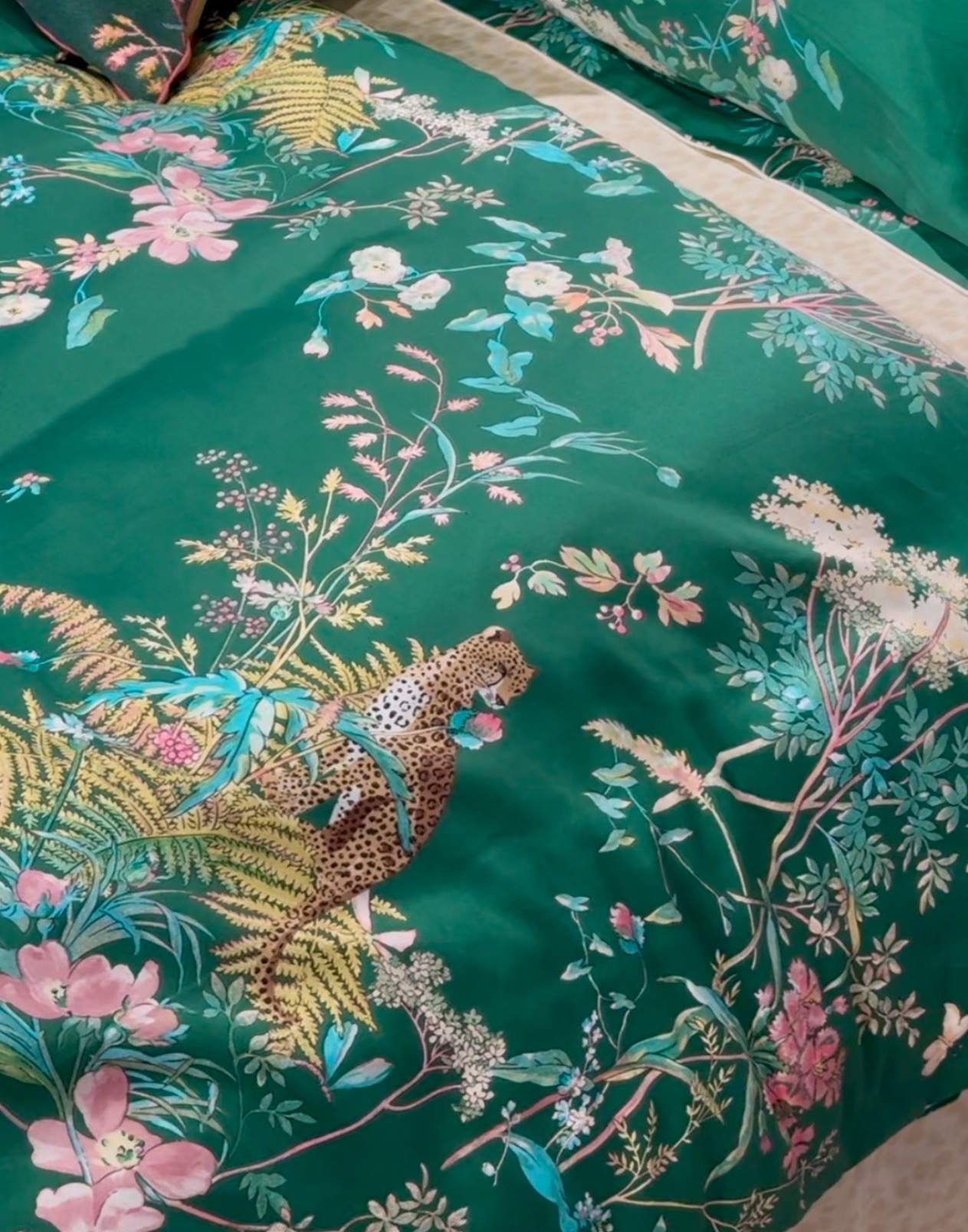 Louis Vuitton Haute Couture Maison Lifestyle Luxury Home Decor 7