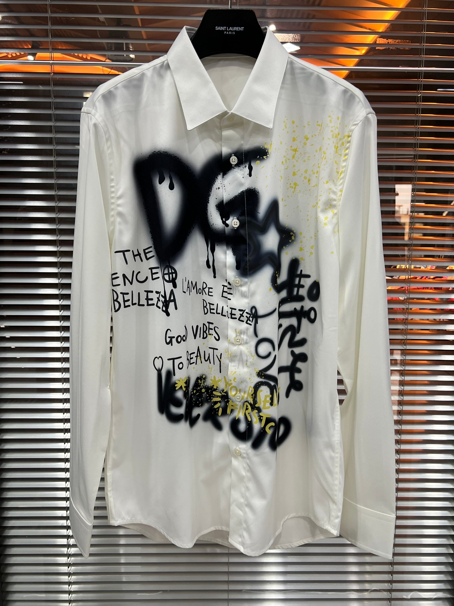 NO:853905,D&G26 early autumn new catwalk series shirts code number: 38 39 40 41 42, Dolce & Gabbana-clothing, Dolce&Gabbana, Dolce&Gabbana, shirts,19860909D&G26早秋新款走秀系列衬衫 码数:38 39 40 41 42,杜嘉班纳-服装,Dolce&Gabbana,Dolce&Gabbana,shirts,,Women's clothing