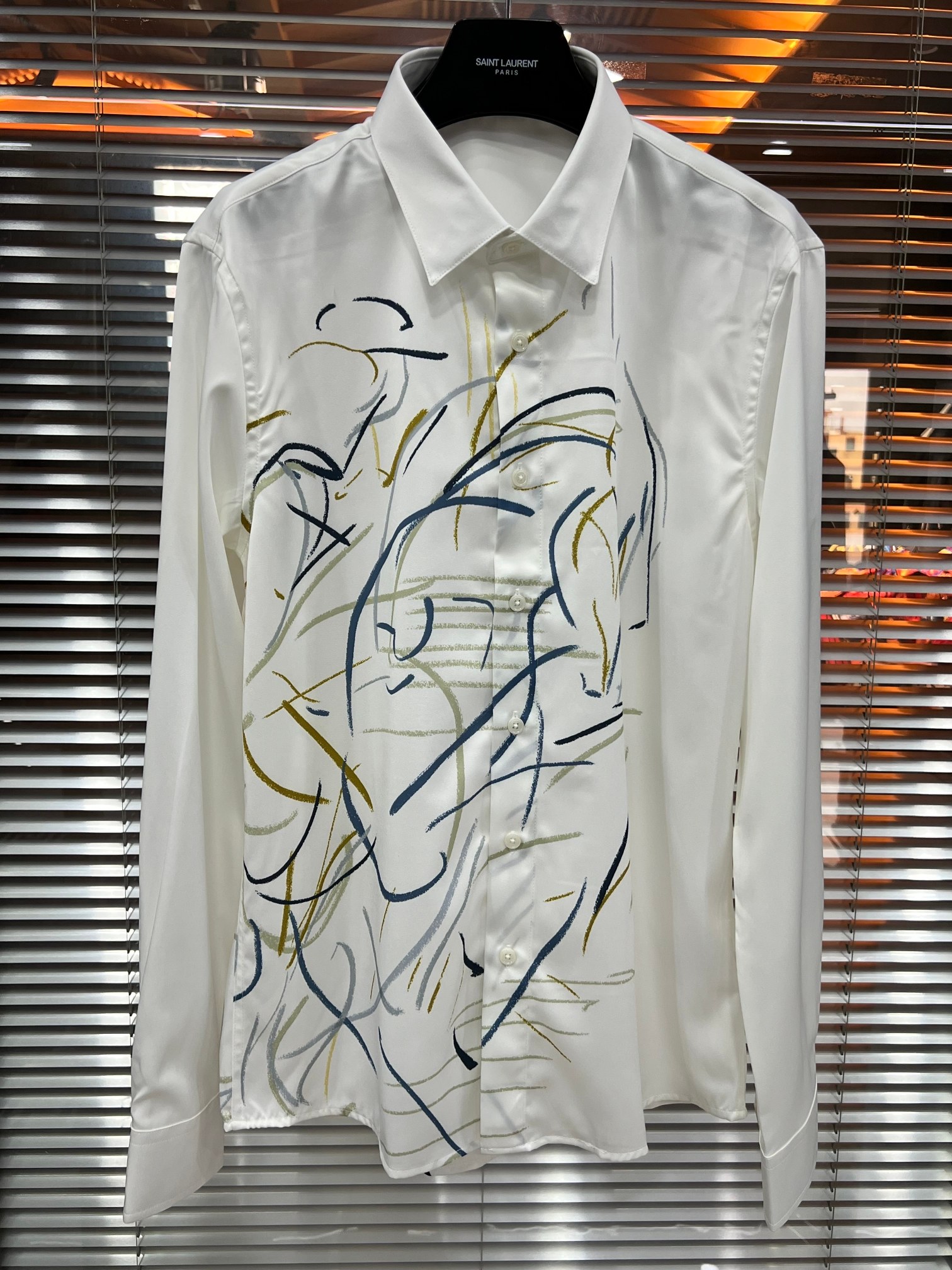 NO:854022,26HM* new style fresh and elegant series long-sleeved shirt code number: 38 39 40 41 42, Hermès-clothing, hermes, shirts,1986090926HM*新款清新优雅系列长袖衬衫 码数:38 39 40 41 42,爱马仕-服装,hermes,shirts,,Women's clothing