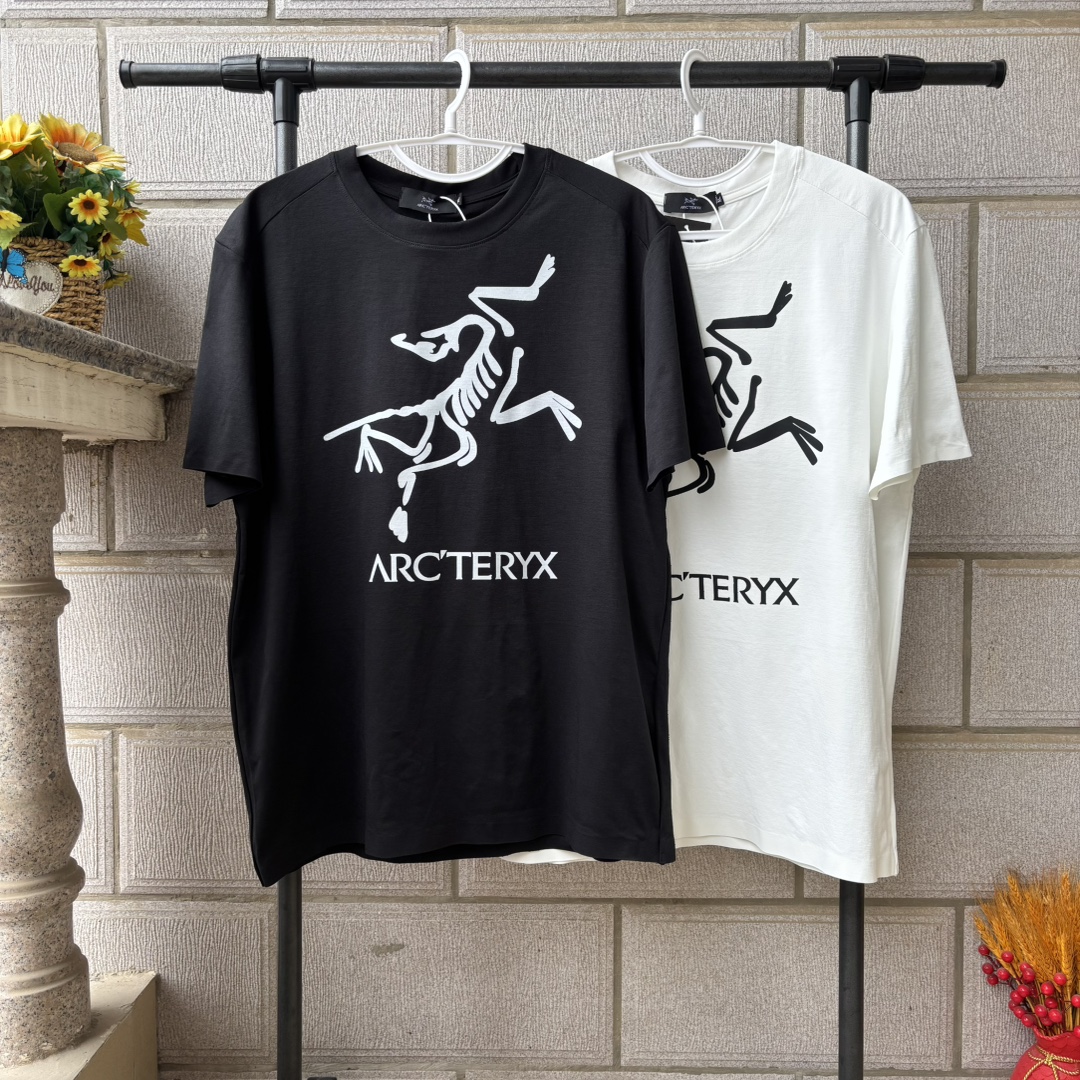 Alternative view of T-Shirt 07221