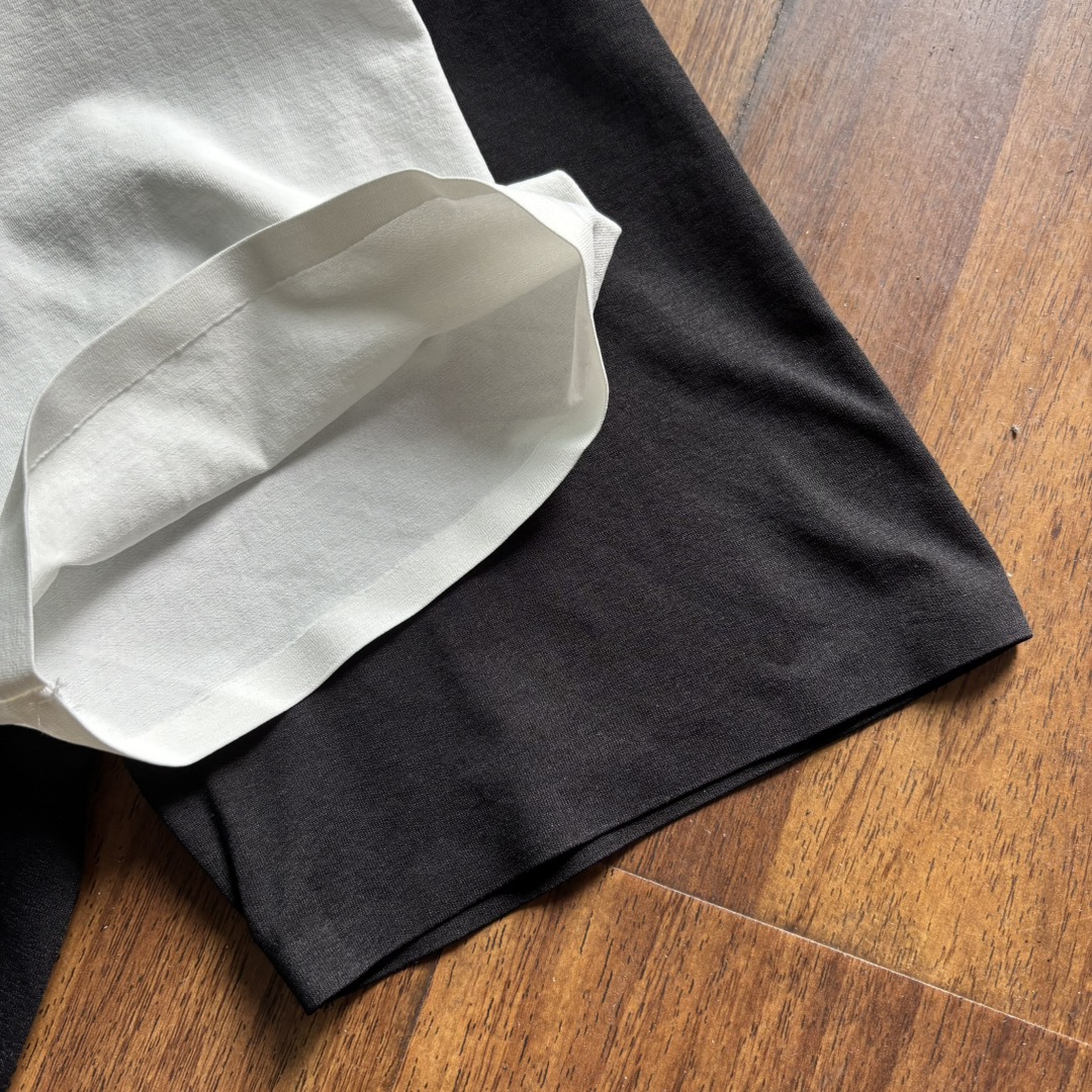 Alternative view of T-Shirt 04473