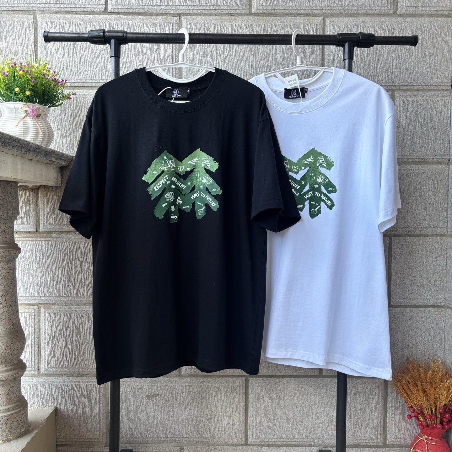 Alternative view of T-Shirt 04464