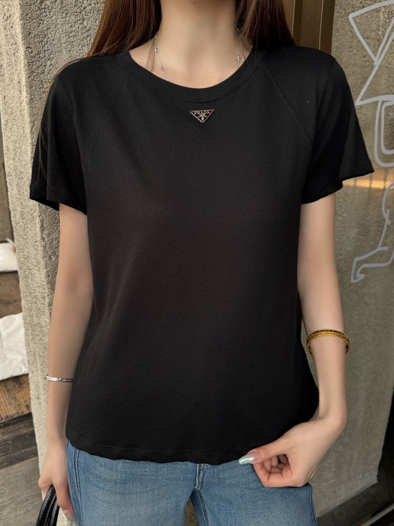 NO:800141,The set of upper body pictures includes,,19860909上身图 一套有,,,Women's clothing