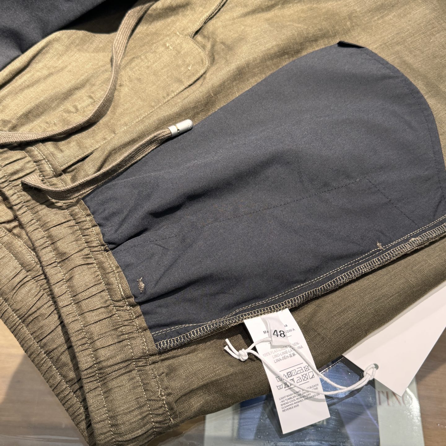 上新，DG标识细节亚麻中裤。面料质感很好，尺码:S-M-L-XL-XXL。