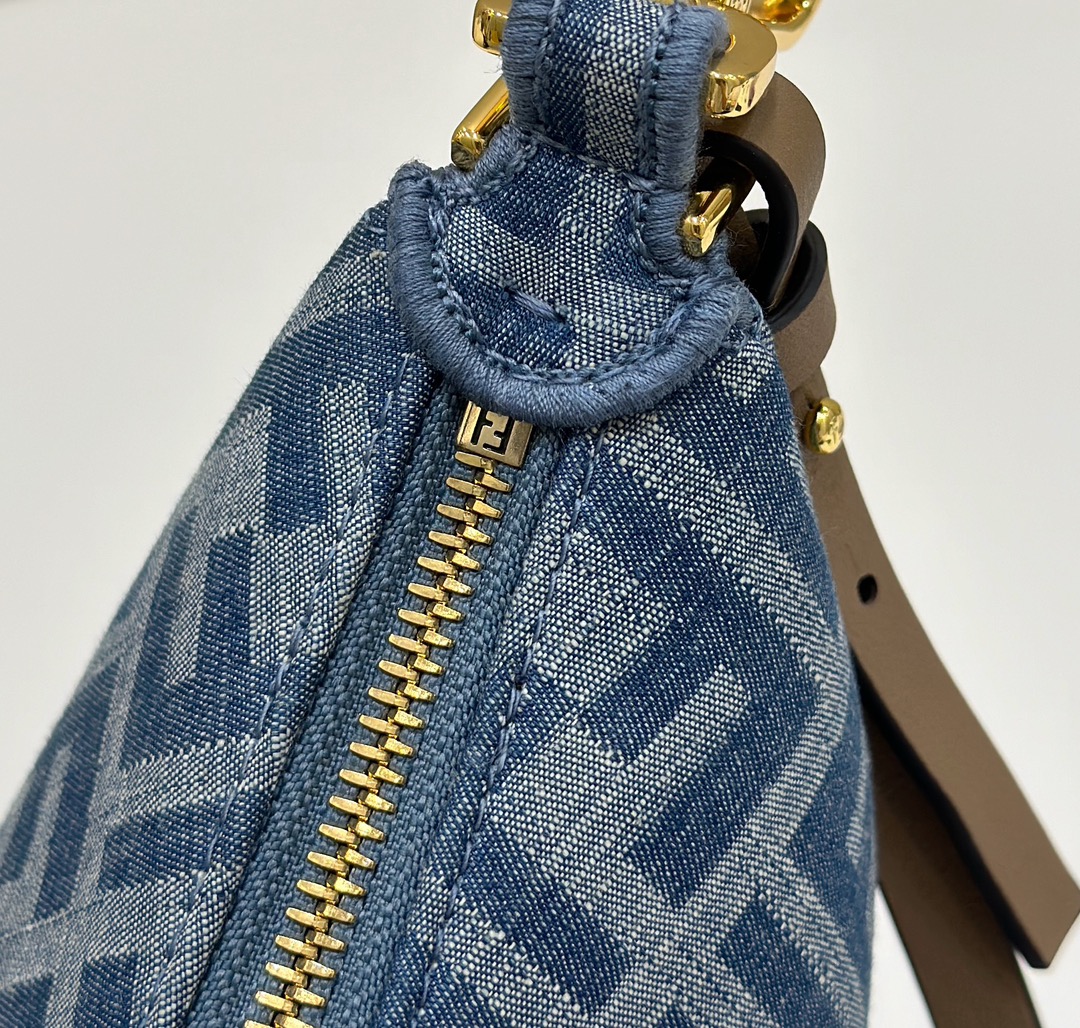 Fendi Fendigraphy Denim Hobo Bag - Iconic Style, Spacious Design 6 i1718010965 9580 1