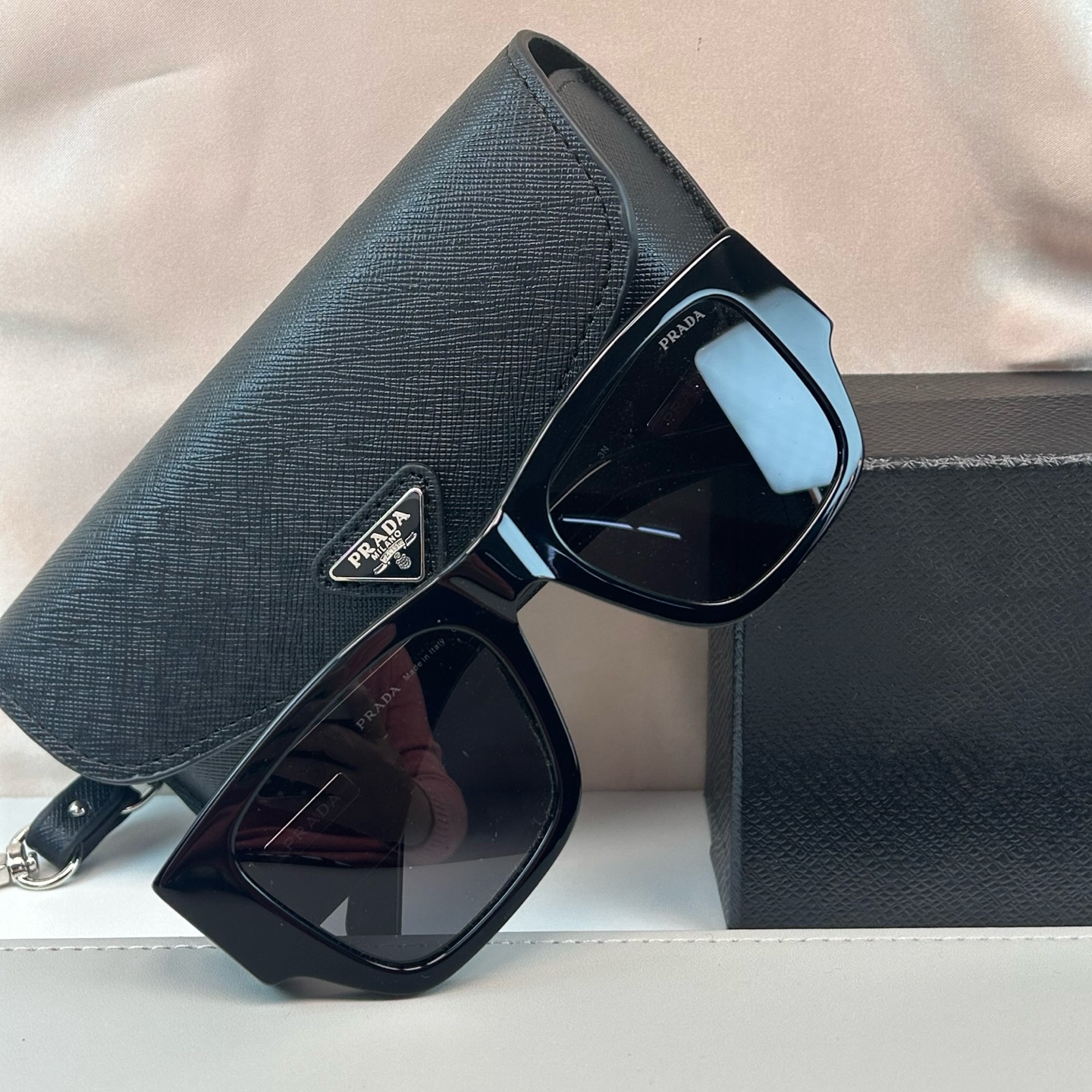Prada PRADA 普拉达