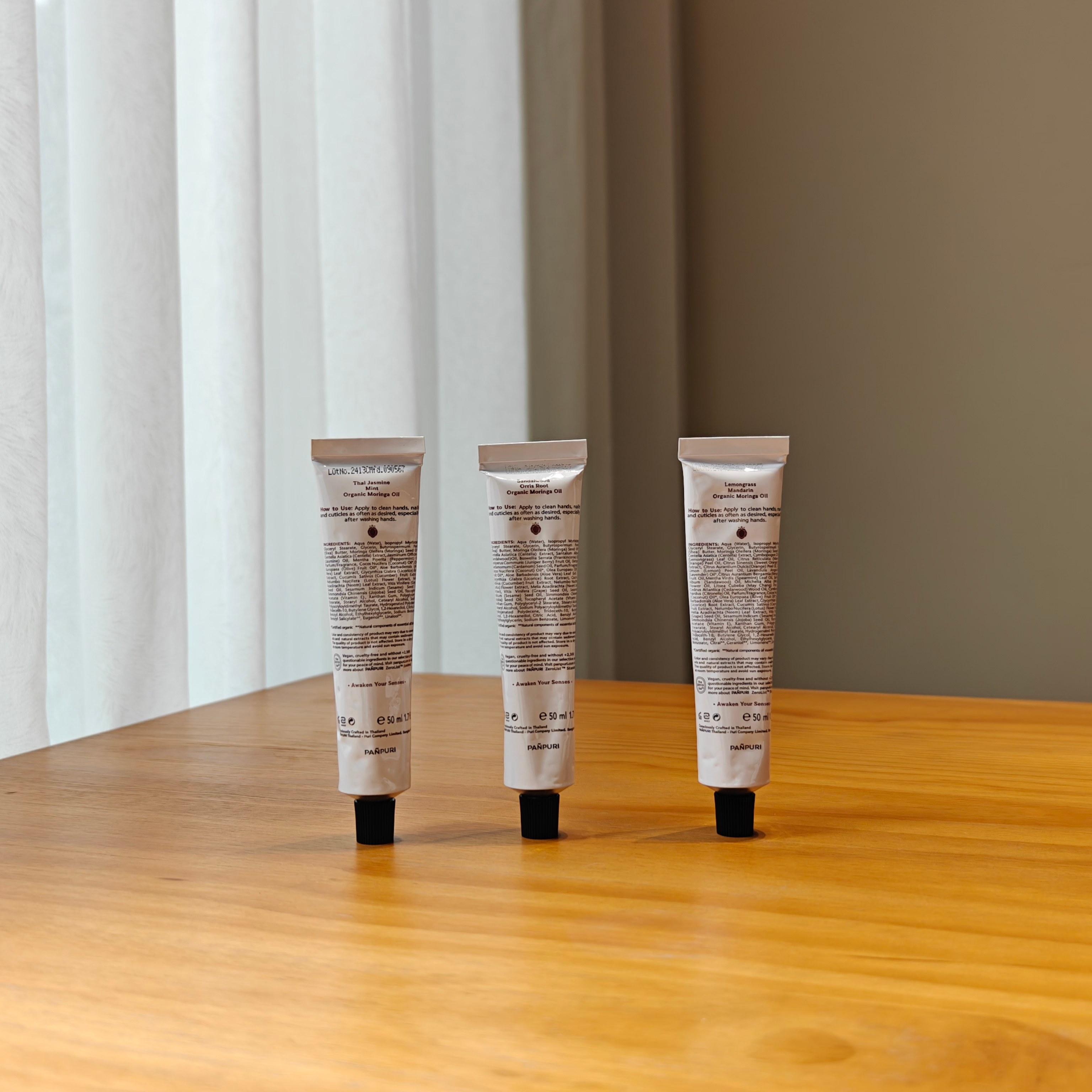 clear flow from the Thai fragrance industry allows you to have a good - Perfume 9