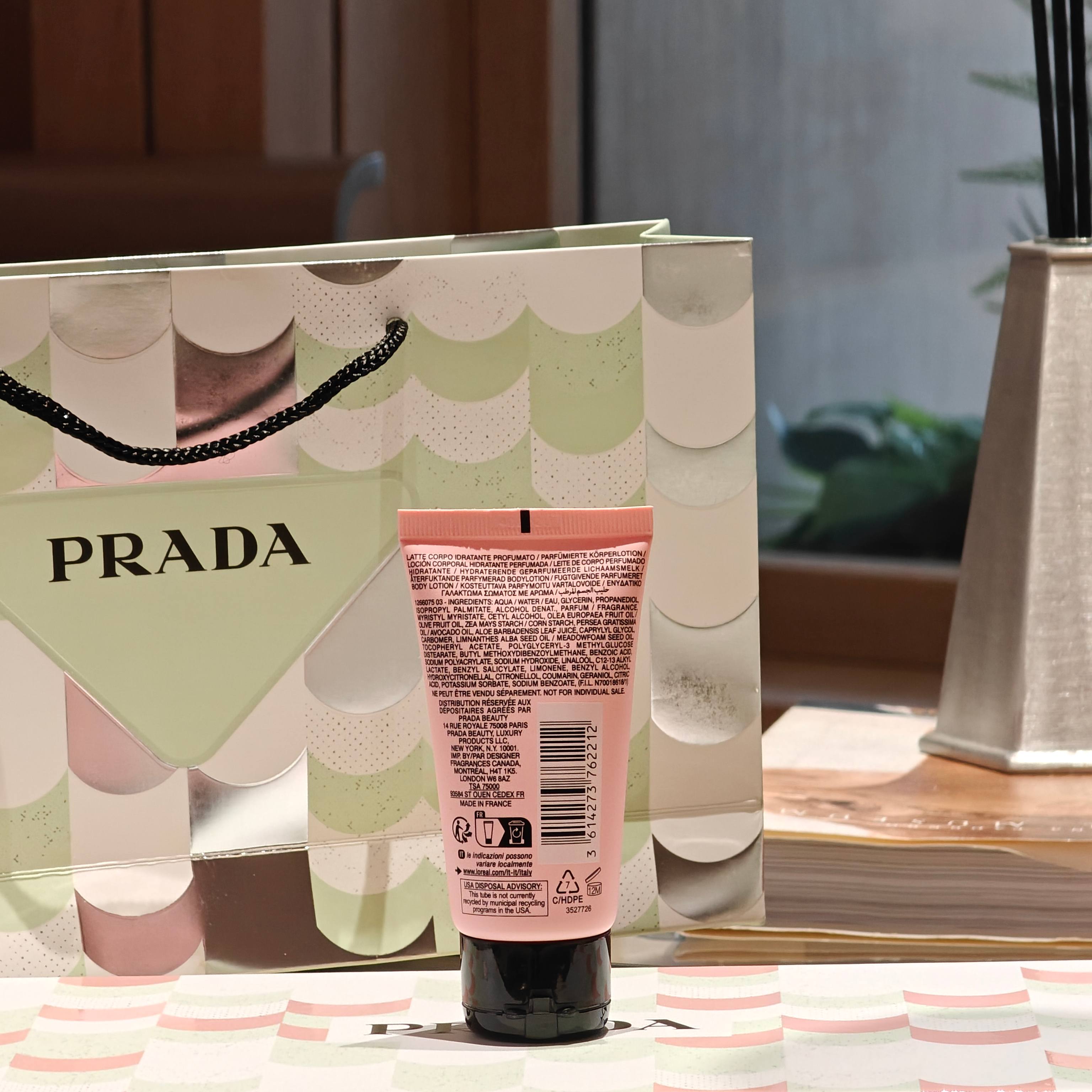 PRADA我本莫测香氛身体乳迷你50ml,便携小支恰到好处,随身收纳、出行携带毫无负担 3