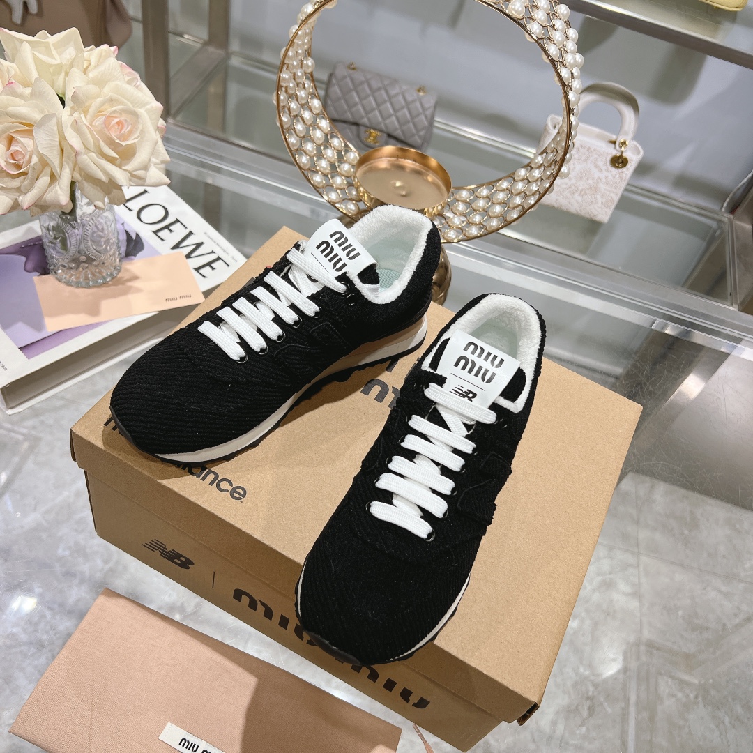 Factory 310Miumiu x New Balance 574 co-branded white shoes NB lace-up casual trainers running shoes 
