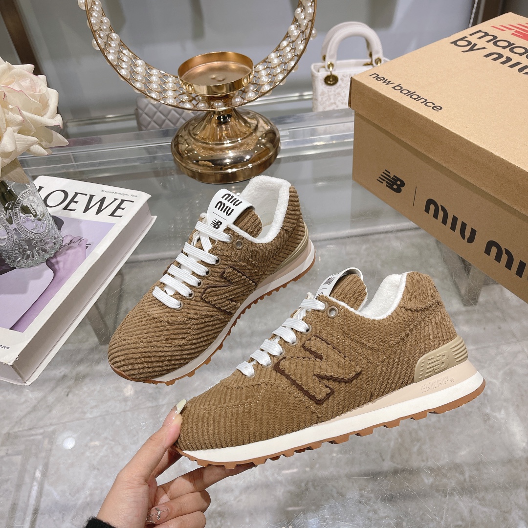 Factory 310Miumiu x New Balance 574 co-branded white shoes NB lace-up casual trainers running shoes 
