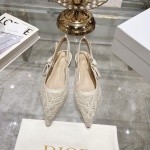 High -end quality Dior 2024 new season hollow carved Maryjie pointed single shoes new Spectadior ballet high heels on the release show re -interpreted classic Maryzhen shoes to show elegant and stylish style The top-level high-quality upper is given the decorative hole eye details. The excellent appearance of the eye and elegant square can be used to show the charm of the elegant woman with the legs of the series: 34-40 yards (34.40 customized) 1 High -end quality Dior 2024 new season hollow carved Maryjie pointed single shoes new Spectadior ballet high heels on the release show re -interpreted classic Maryzhen shoes to show elegant and stylish style The top-level high-quality upper is given the decorative hole eye details. The excellent appearance of the eye and elegant square can be used to show the charm of the elegant woman with the legs of the series: 34-40 yards (34.40 customized)