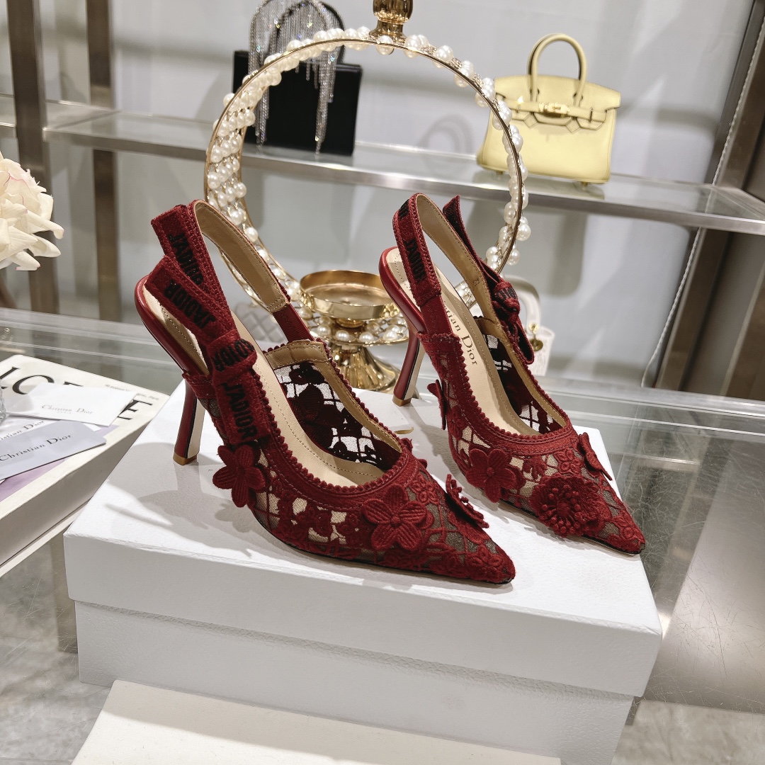 Dior AAA
 High Heel Pumps Single Layer Shoes Embroidery Fashion