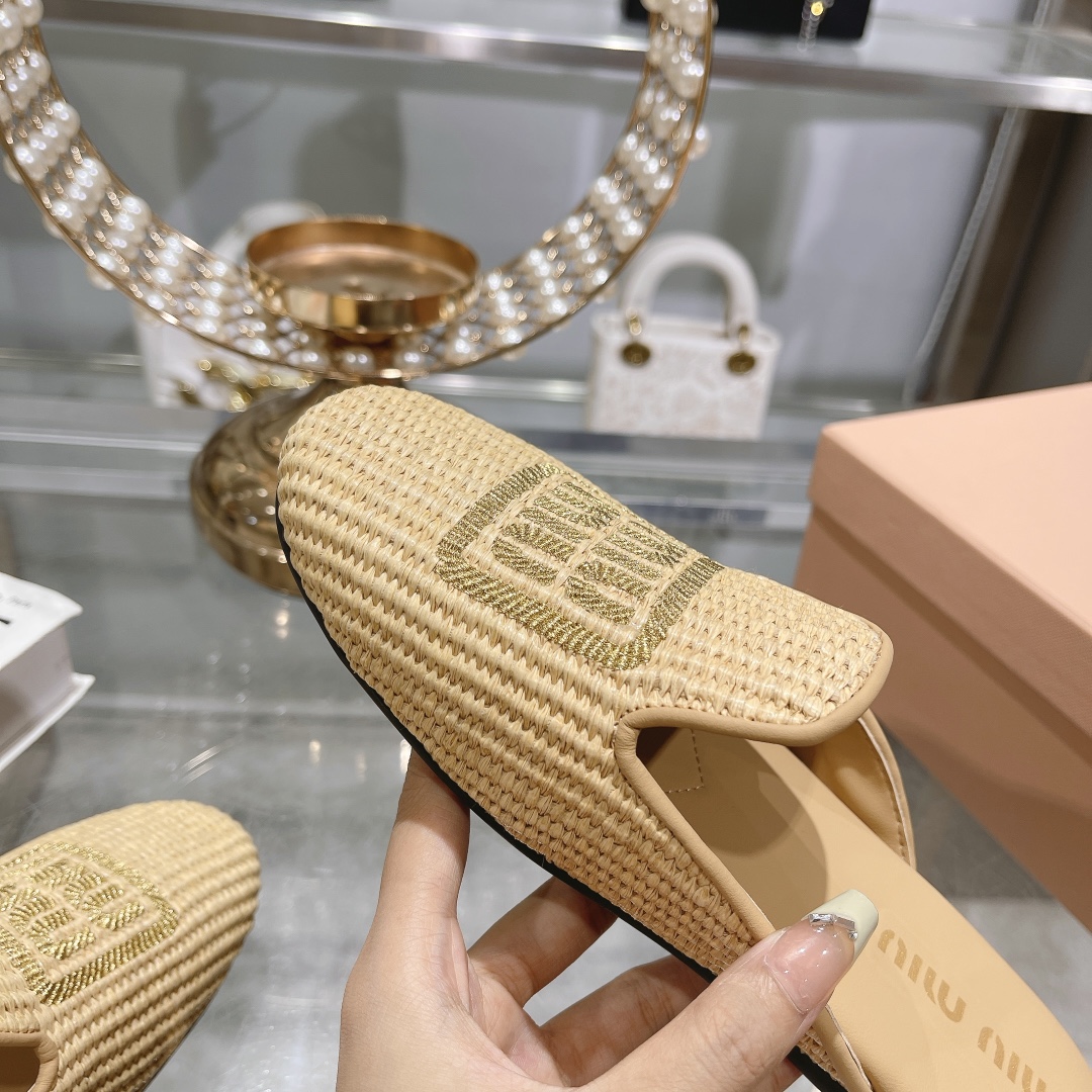 zapatillas de fábrica - miu miu miu bordado hierba rafia plana zapatos individuales Miu ballet plana