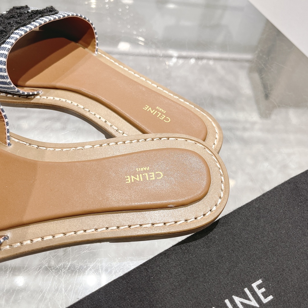 Celine Women's 2025 Spring/Summer Striped Embroidered Logo Beach Slides 7 i1717262006 5275 4