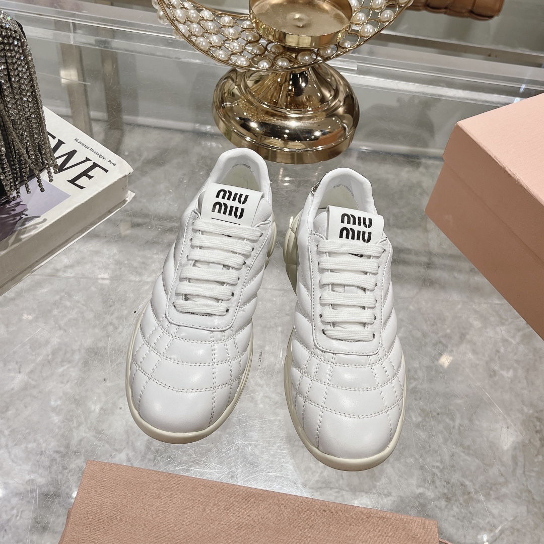 MiuMiu Sneaker Scarpe Casual Replica 1: 1
 Pelle bovina di pecora Casual