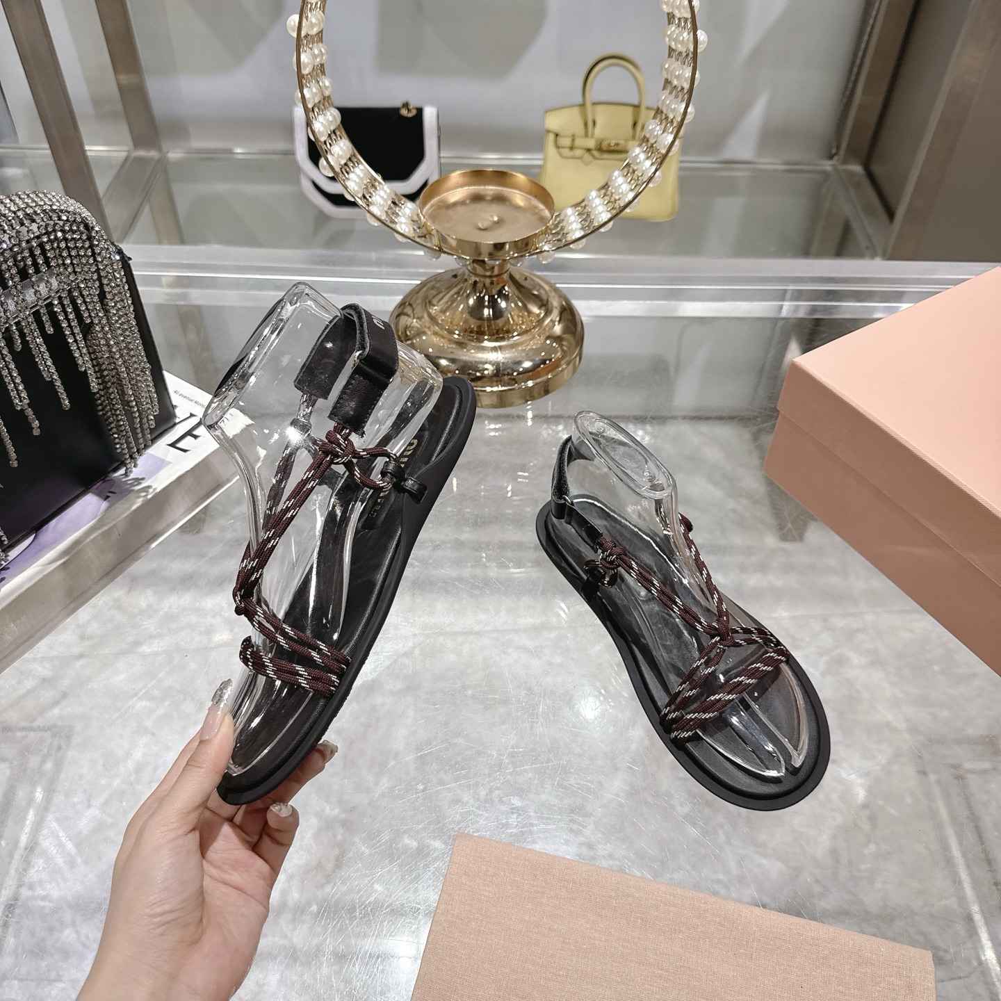 Miu Miu 2025 Spring/Summer New Toe Sandals - Stylish & Comfortable 4 i1743056471167 1910 0 2
