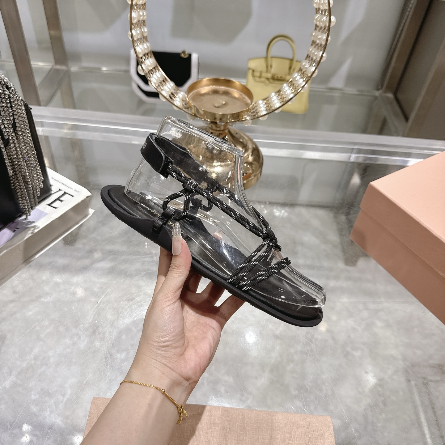 Miu Miu SS25 New Arrival Thong Sandals - Stylish Summer Essential 6 i1743056676112 2112 0 4