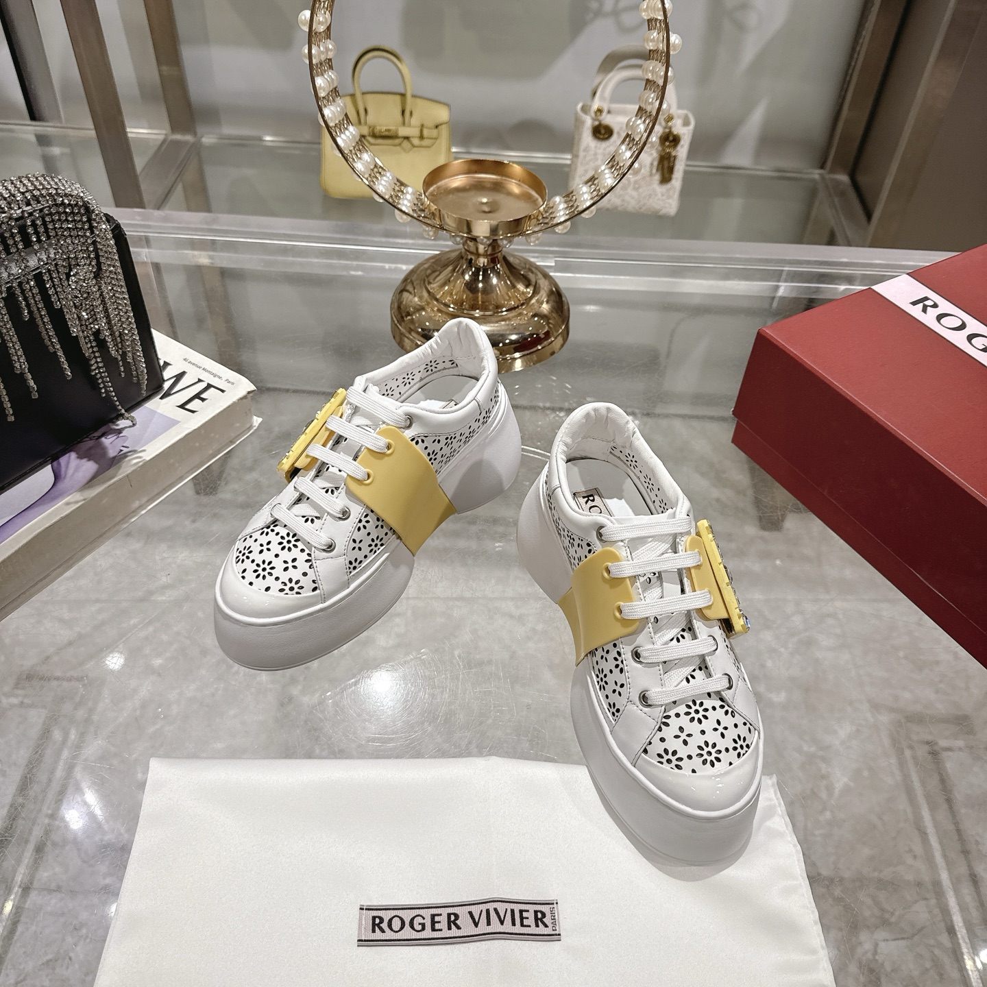 RV Square Buckle White Sneakers:Elevate Your Style with Comfort and Elegance 4 i1743833927647 624 0 1