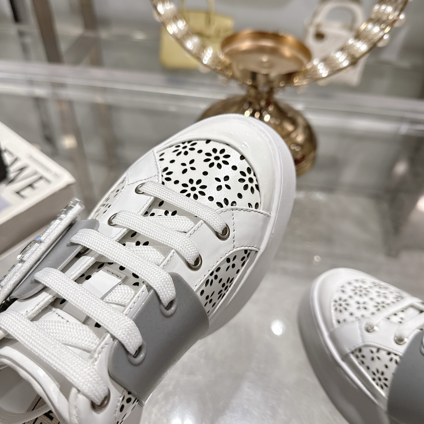 RV Square Buckle White Sneakers - Elevate Your Style with Comfort 8 i1743833994161 2708 0 6