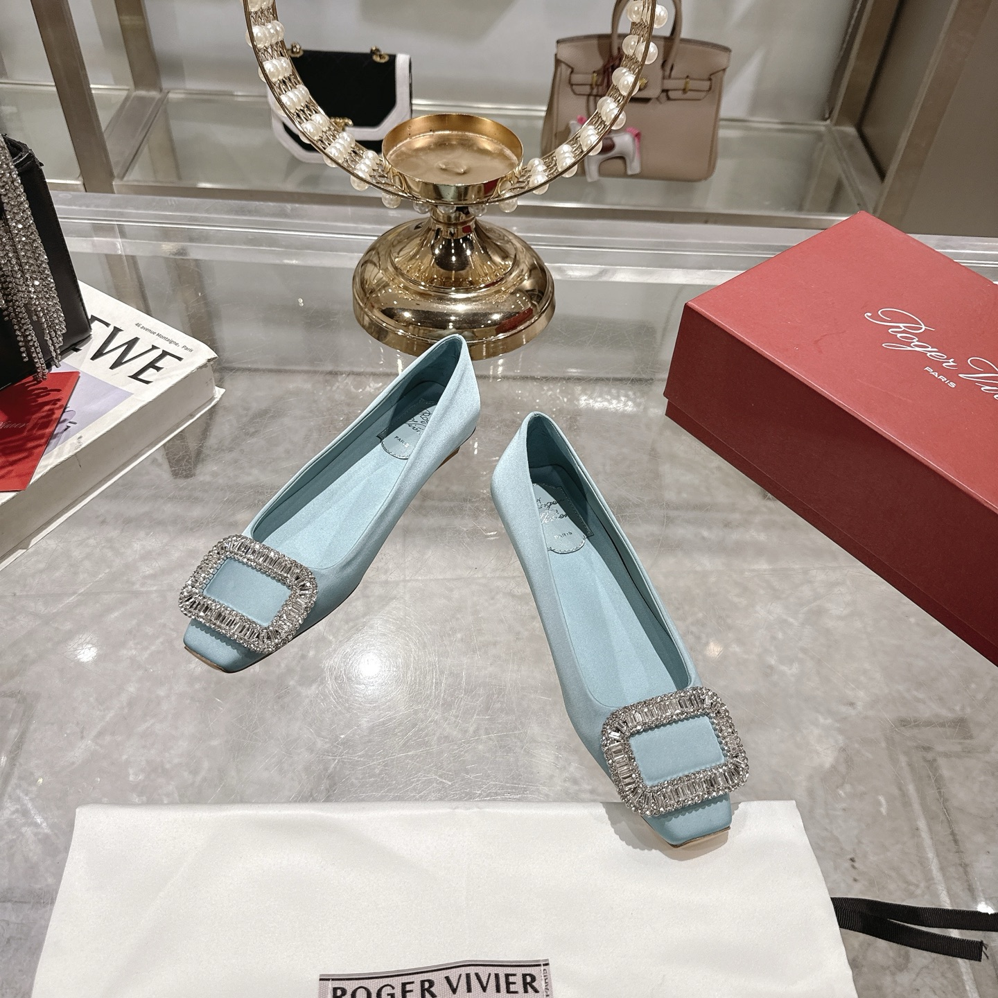 Roger Vivier Bell Vivier Silk Satin Pumps with Crystal Buckle 3 i1744872162922 6899 0 1