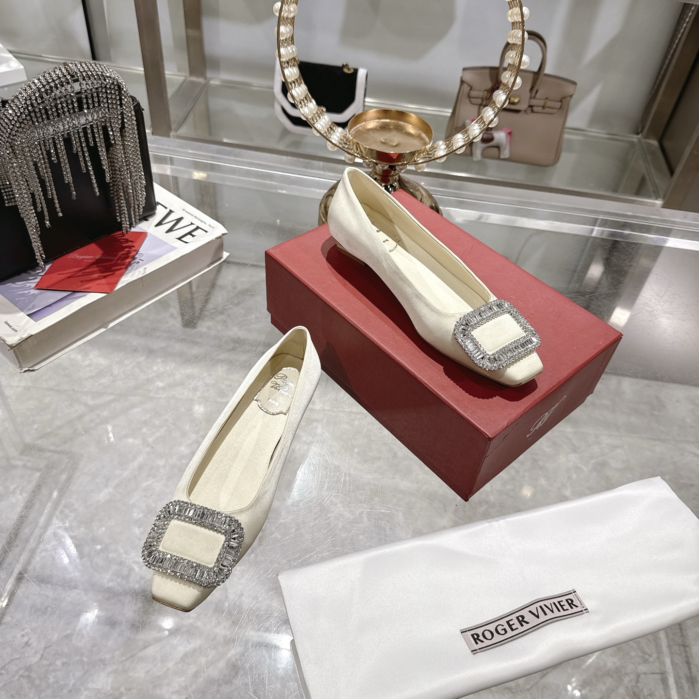 Roger Vivier Bell Vivier Silk Satin Crystal Buckle Women's Ballet Flats 7 i1744872303393 2459 0 5