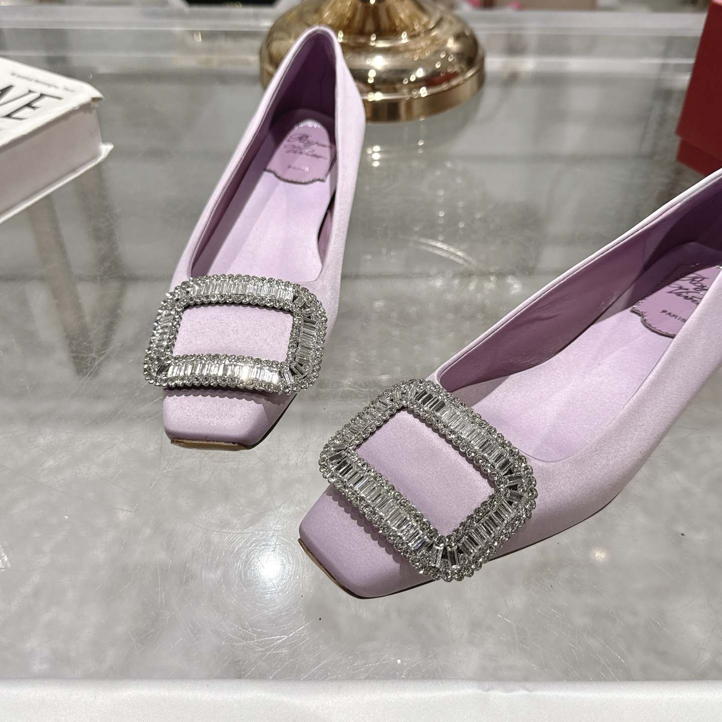 Roger Vivier Bell Vivier Silk Satin Ballet Flats with Crystal Buckle 9 i1744872367569 8579 0 7