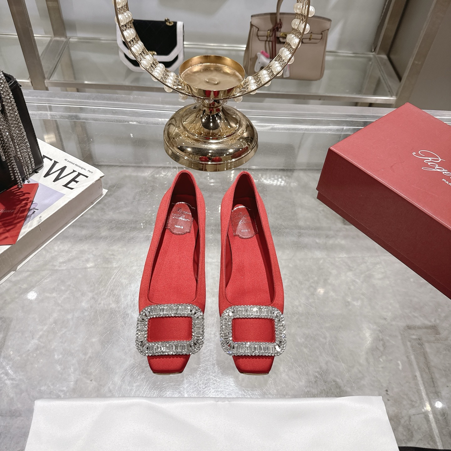 Roger Vivier Bell Vivier Silk Satin Pumps with Crystal Buckle 3 i1744872416025 1909 0 0