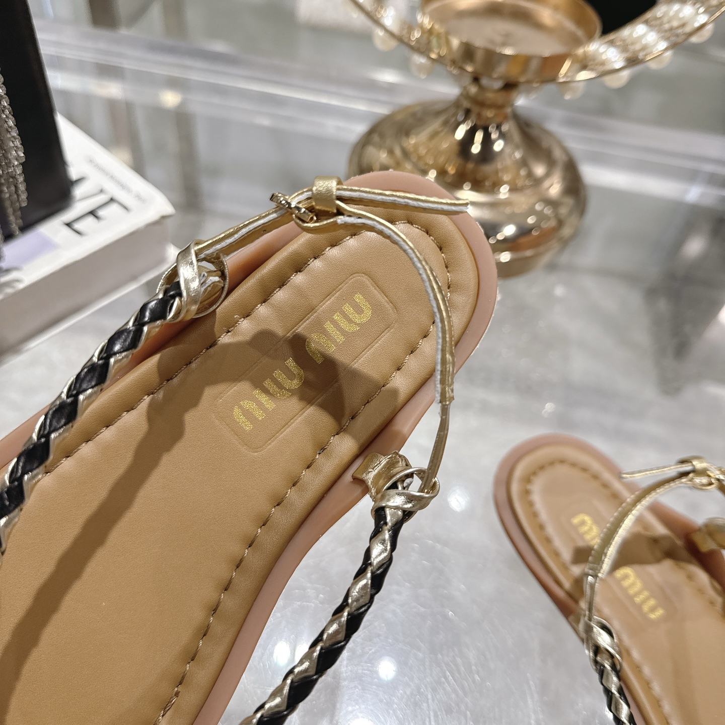 Miu Miu 25SS Braided Leather Thong Sandals - Luxurious Comfort & Style 8 i1745729676565 8877 0 6