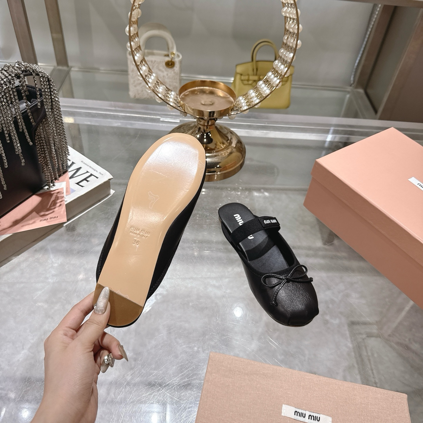 Miu Miu Bow Leather Mules,Slip-ons Women's Shoes, Stylish & Comfortable 10 i1745730894527 4024 0 8