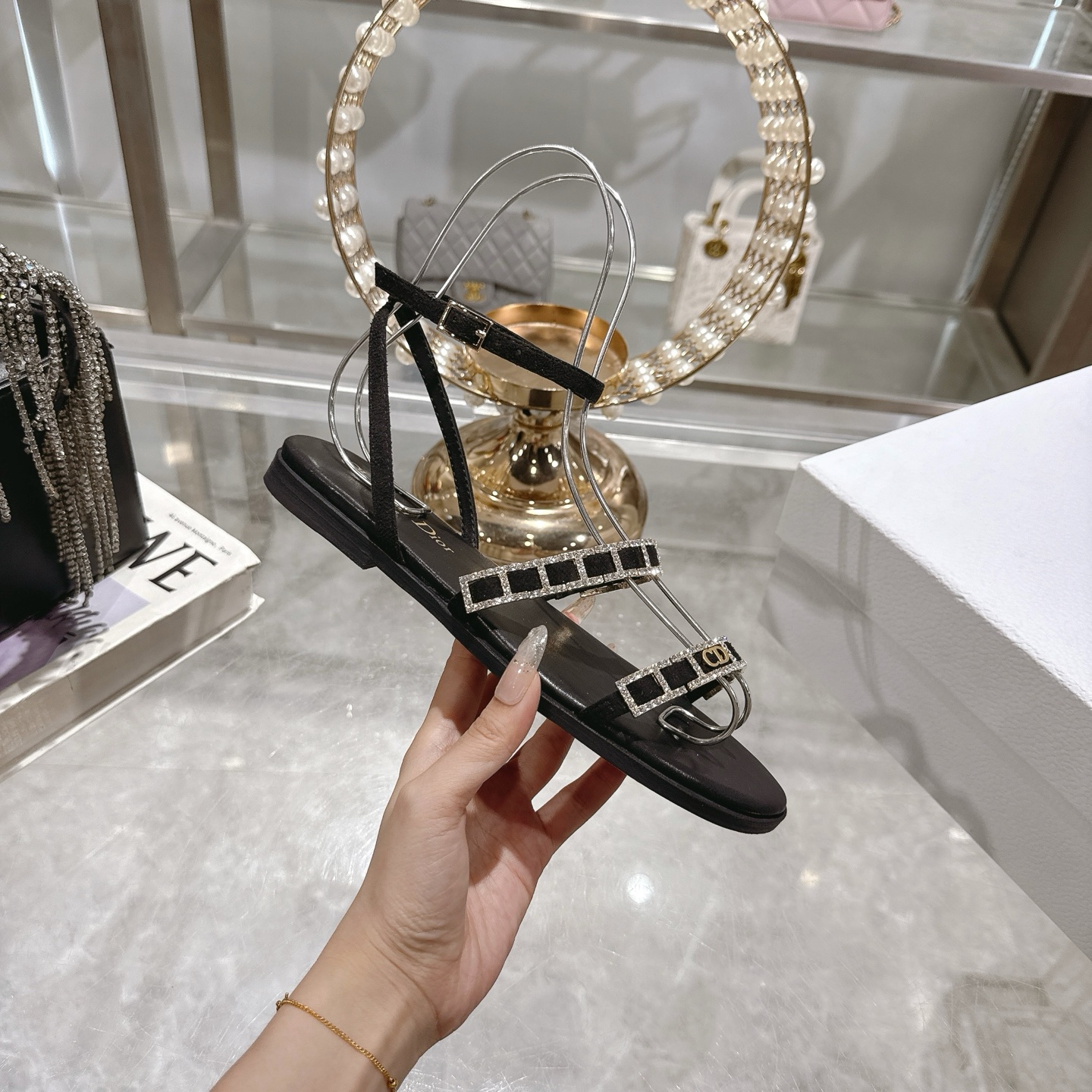Dior 25SS Diamante Strap Flat Sandals - Summer Style, Comfortable Fit 6 i1746270130409 7555 0 4