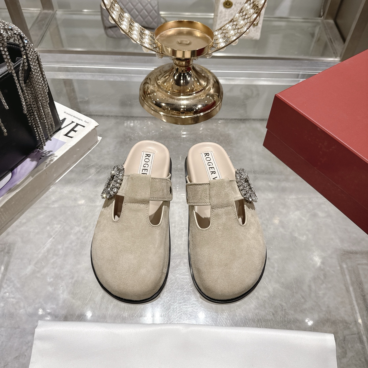 Roger Vivier Viv' Rangers Crystal Buckle Mules Leather Loafers 3 i1746703163171 6610 0 0