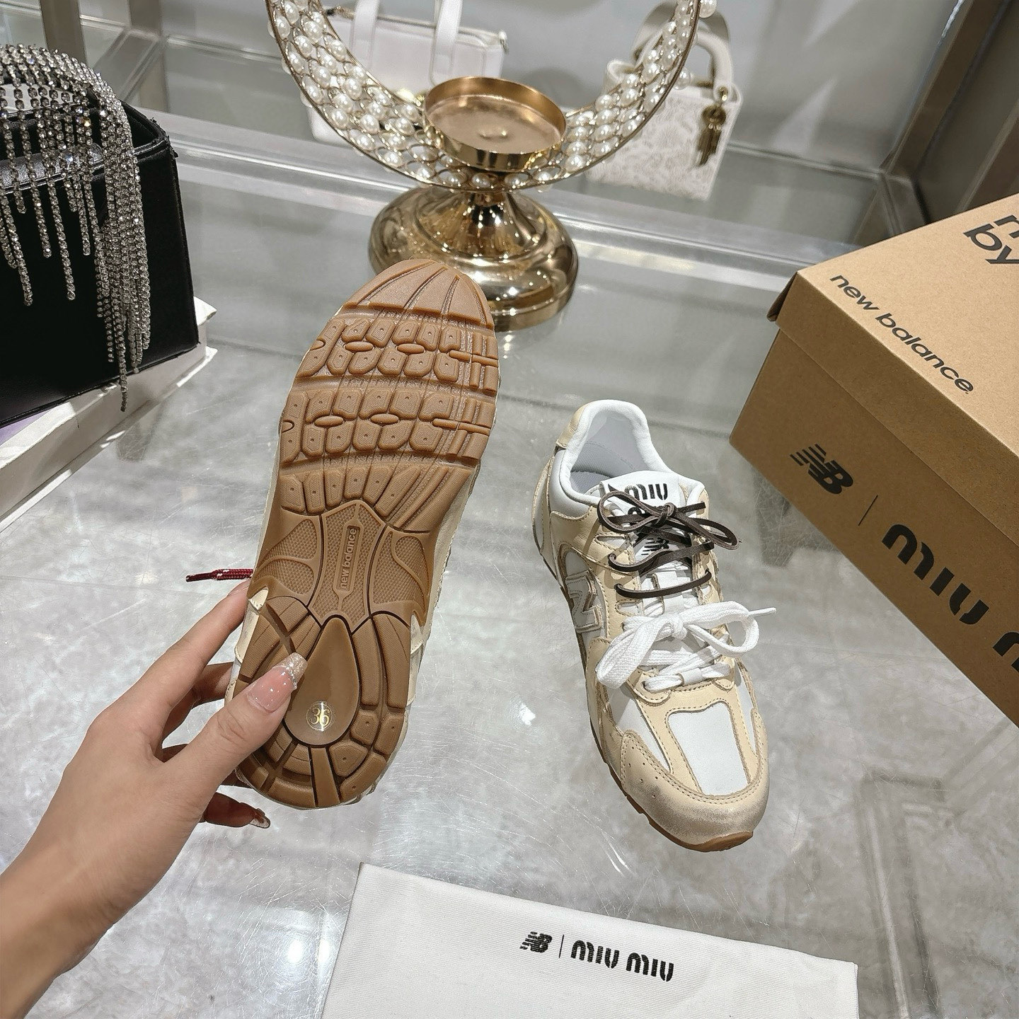 Factory Single Shoes Top Version: New Colours Upgrade Miu Miu x New Balance New Balance NB530 Half S